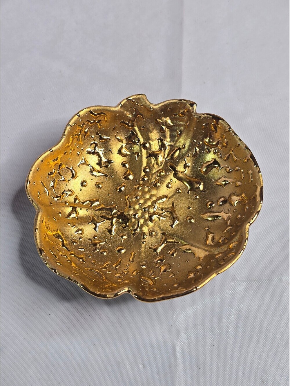 Vintage Weeping Bright Gold Dish Hand Decorated 22K Footed Scalloped Bowl 5"